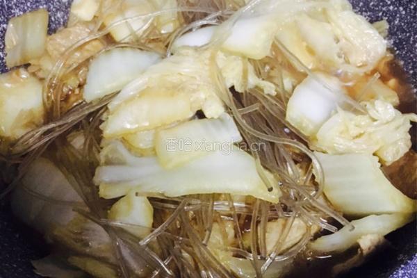 白菜猪肉炖粉条的做法图解8