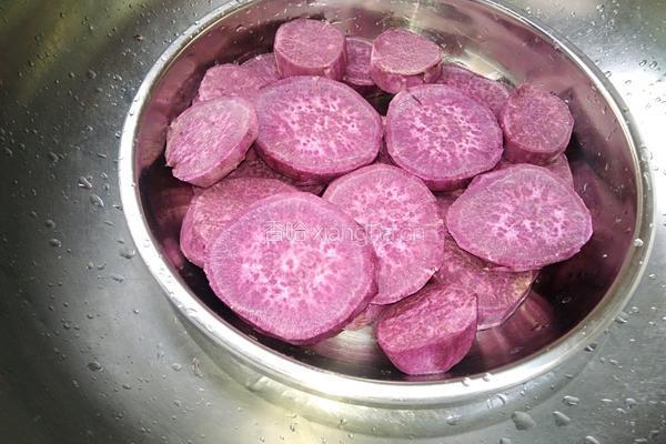 蒸紫薯饼的做法图解2