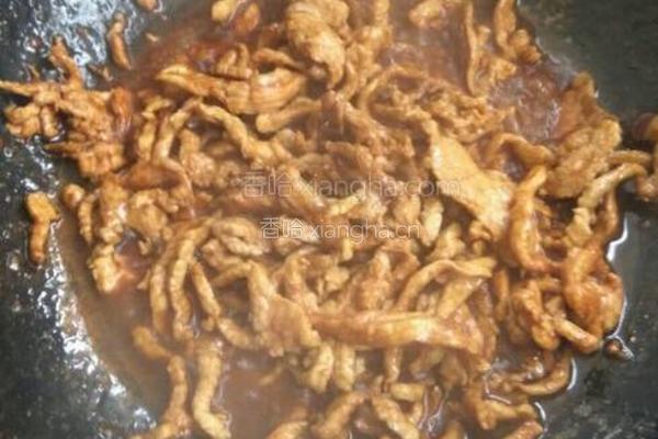 蒜苔肉丝炒饼的做法图解5