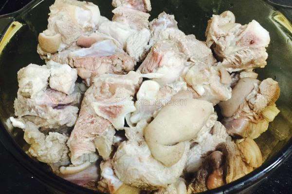 清炖羊肉汤（火锅）的做法图解3