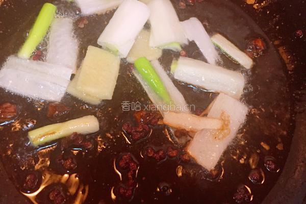 酸菜炖大骨头的做法图解7