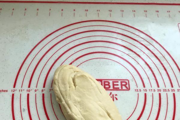 豆沙小面包的做法图解4