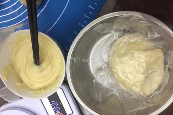 蛋黄酥的做法图解3