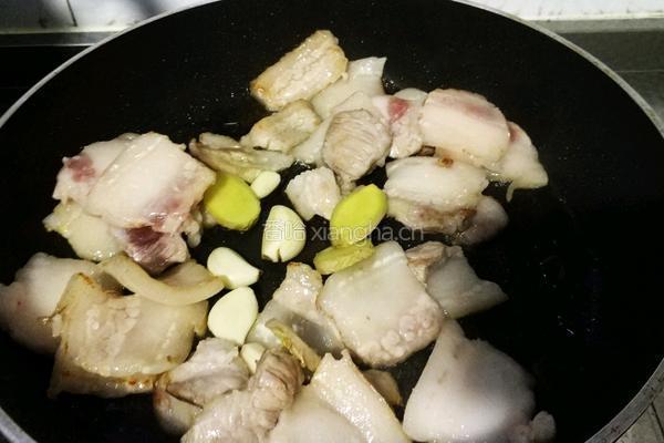 家常土豆炖豆角的做法图解4