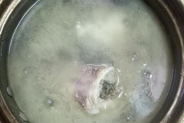 筒骨汤的做法图解9