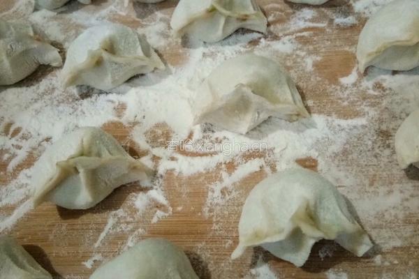牛肉白菜馅饺子的做法图解11