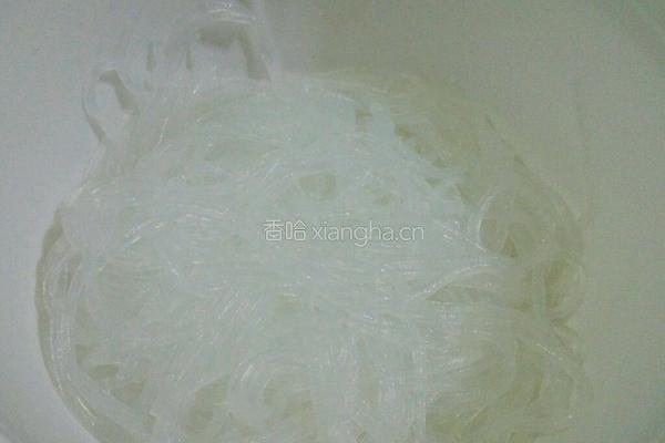 蒜蓉娃娃菜的做法图解2