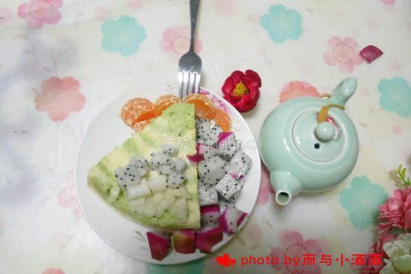 青汁斑马纹蛋糕的做法图解1