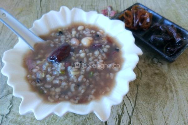 红枣薏米莲子粥的做法图解6