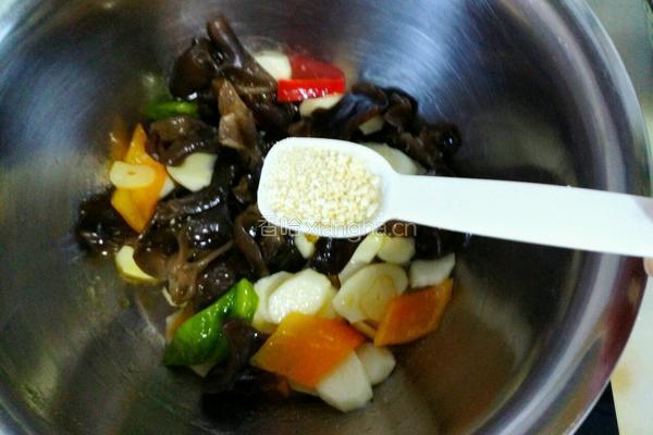 木耳炒山药的做法图解11
