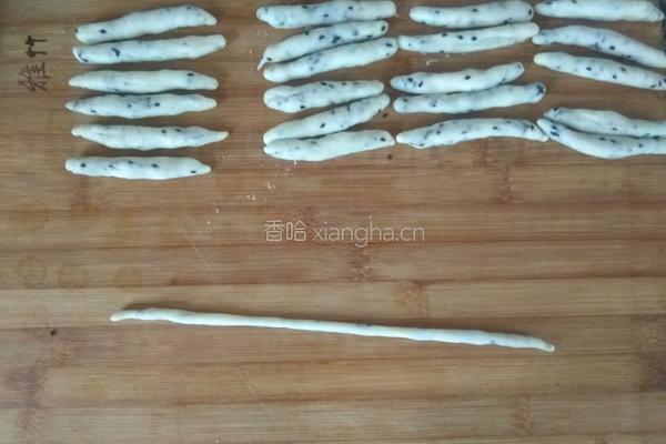 香酥小麻花的做法图解7