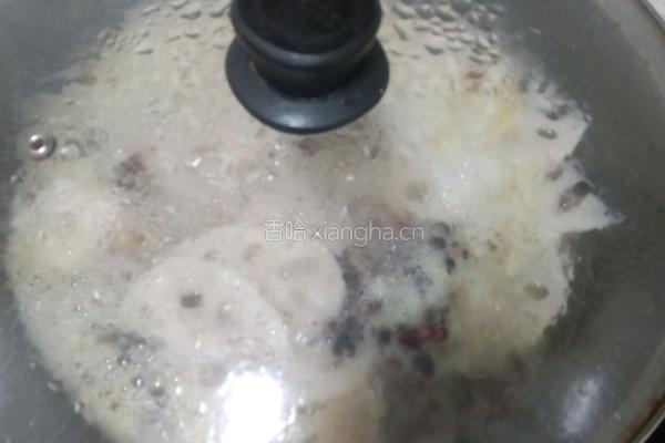 红豆莲藕炖牛肉的做法图解10