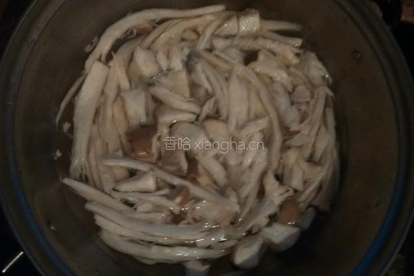 凉拌杏鲍菇的做法图解3