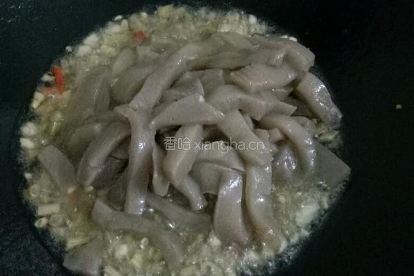 酸豆角焖魔芋的做法图解5