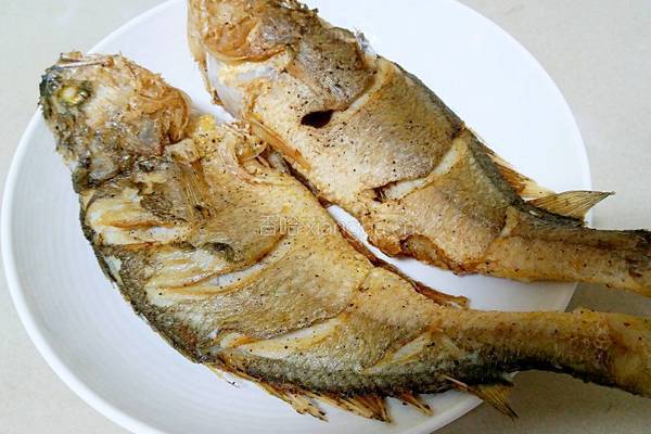 酱烧黄鱼豆腐的做法图解9