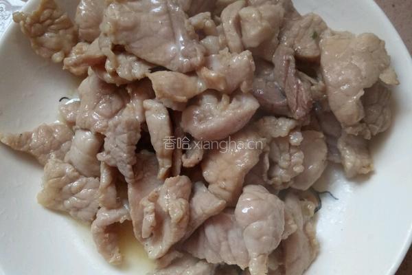 芹菜香干炒肉的做法图解8