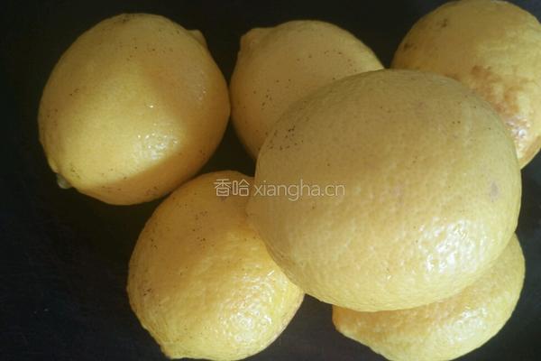 冰糖柠檬膏的做法图解1