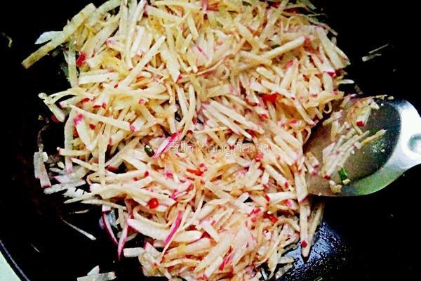 萝卜炒肉的做法图解7