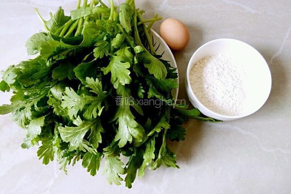 茼蒿丸子的做法图解1