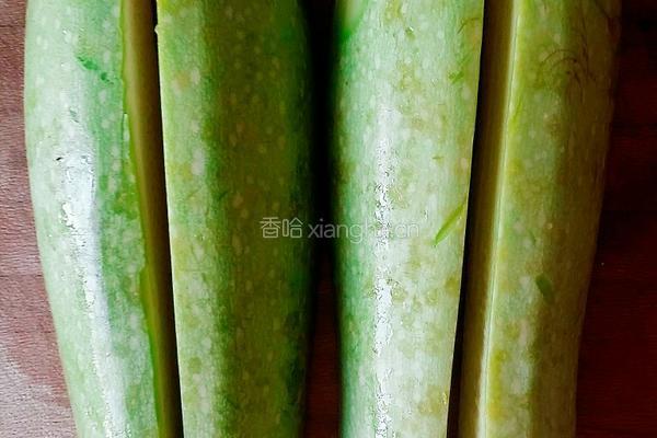 番茄西葫芦的做法图解2