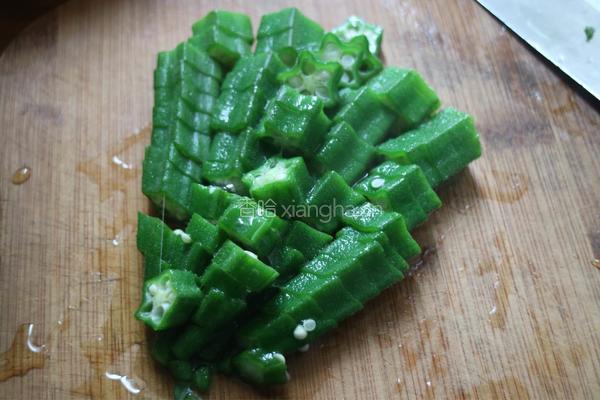 秋葵秒鸡蛋的做法图解6