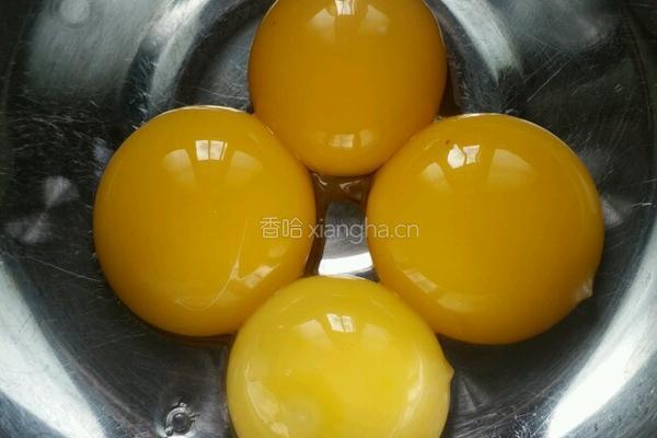 抹茶蜜豆卷的做法图解2