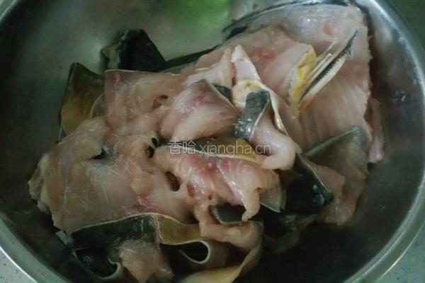 家常酸菜鱼的做法图解4