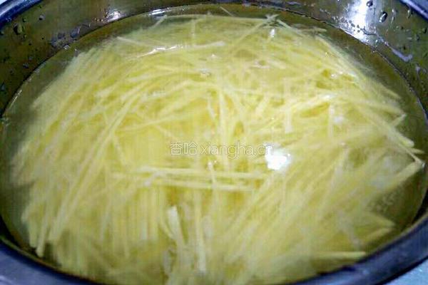 香辣土豆丝的做法图解5