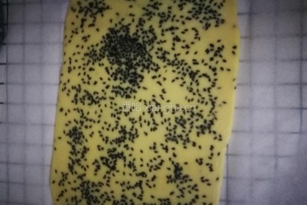 黑芝麻磨牙棒的做法图解3