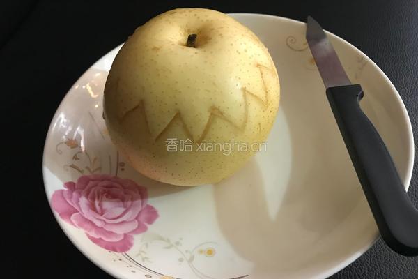冰糖雪梨的做法图解1