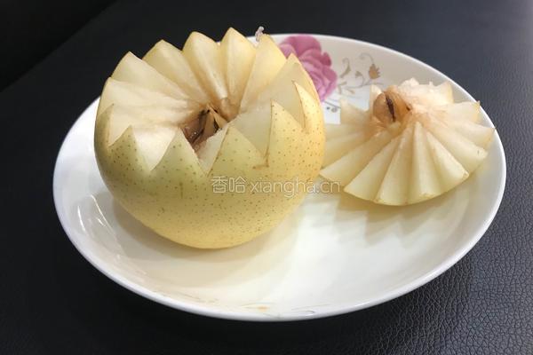 冰糖雪梨的做法图解2