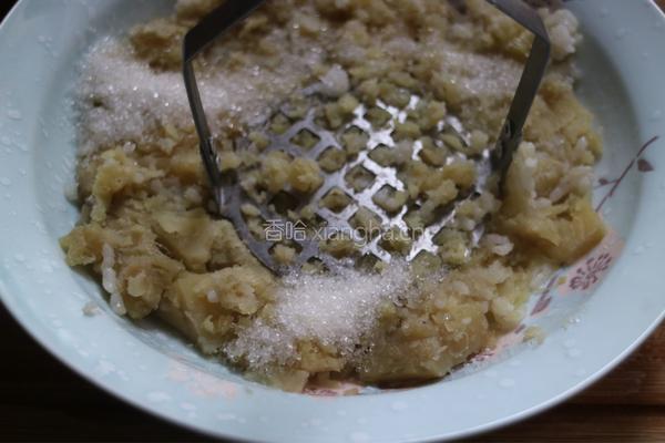 红薯饼的做法图解2