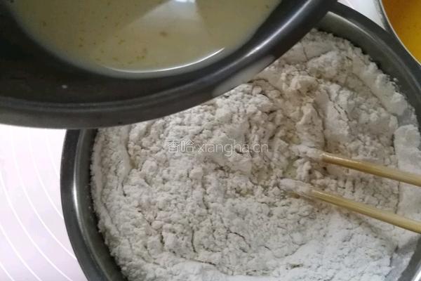 家庭版炸油条的做法图解7