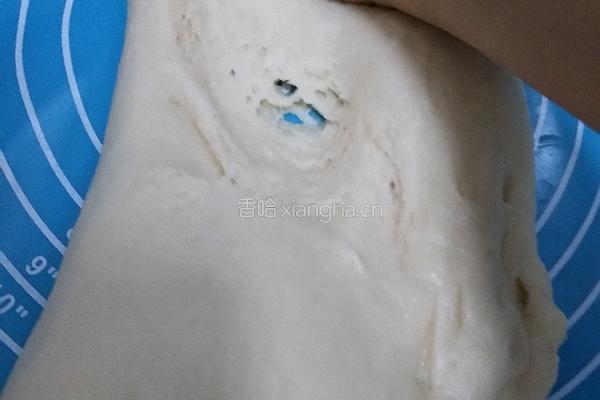 蛋黄酥的做法图解2