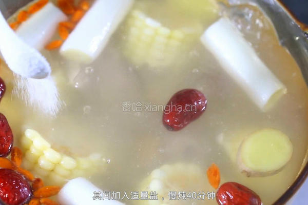 板栗玉米排骨汤的做法图解5