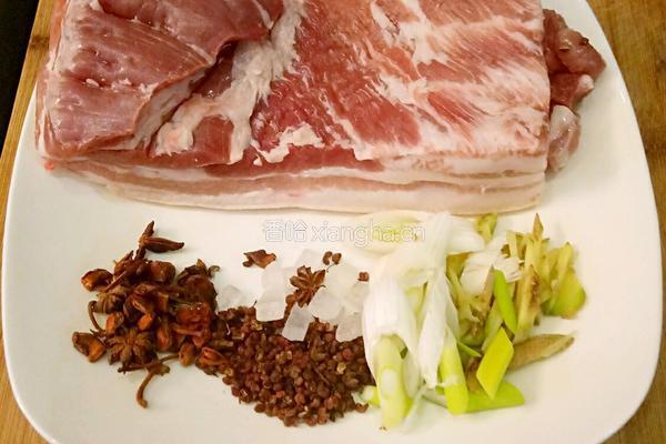 鲁菜大师蒋秘制酱红肉的做法图解1