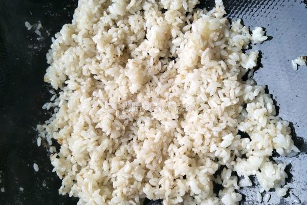 土豆蛋炒饭的做法图解9