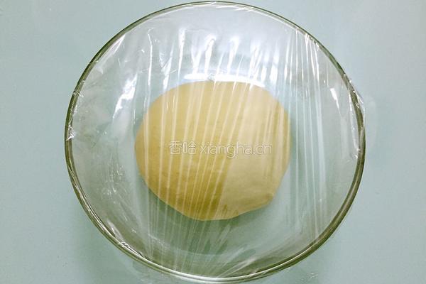 豆沙花式面包的做法图解5
