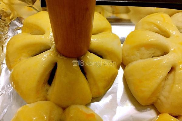 豆沙花式面包的做法图解19