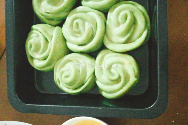 抹茶玫瑰小面包的做法图解5