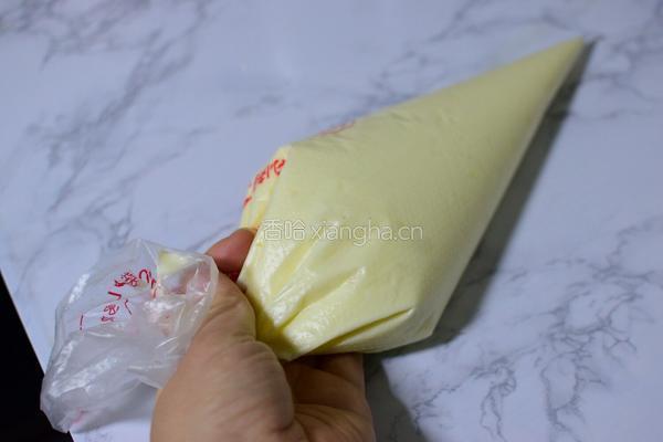 奶油杯子蛋糕的做法图解8