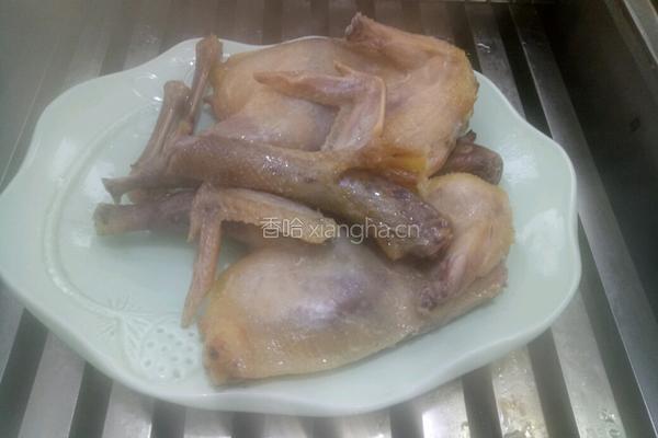 风味蒸腊鸡的做法图解3