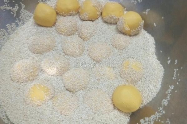 陕西奶香金丝南瓜饼的做法图解11