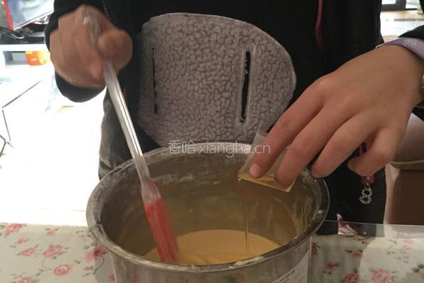 小纸杯甜蛋糕的做法图解6