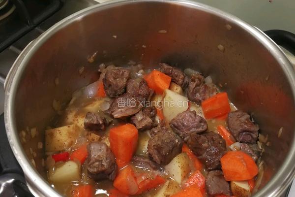 紅酒燉牛肉的做法图解6