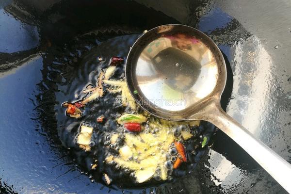 家常炝菠菜的做法图解3