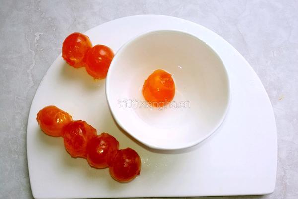 蛋黄酥的做法图解1
