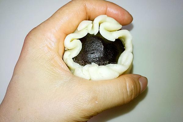 蛋黄酥的做法图解34