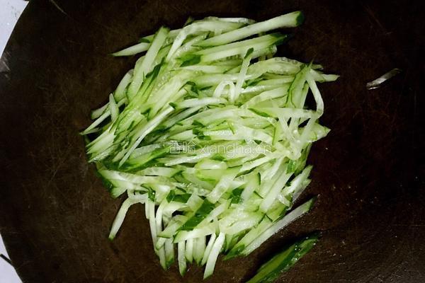 青瓜粉丝拌带子的做法图解10