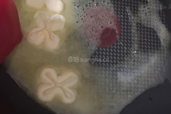 雪花酥 （抹茶味）的做法图解1
